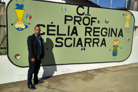 Waguinho da Santa Luzia visita centros infantis no Jardim Campo Belo e Vila Cláudia