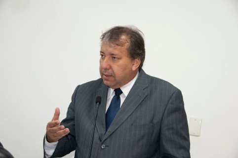 Bancos terão novas regras para prova de vida após PL de Wagner Barbosa