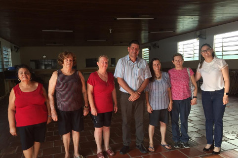 Distribuição de fraldas geriátricas é tema de requerimento de Helder do Táxi