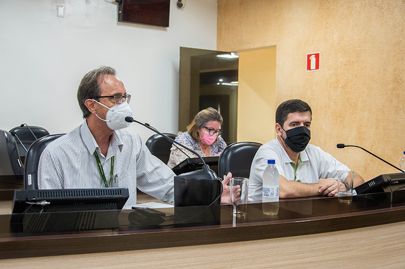 Poda de árvores e fiação elétrica é tema de reunião da Comissão de Obras da Câmara