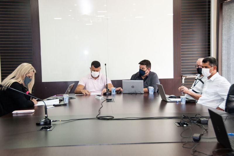 Comissão de Direitos Humanos analisa projeto e apresenta parecer favorável