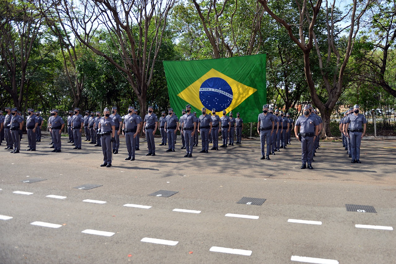 Presidente da Câmara prestigia comemoração de 32 anos do batalhão