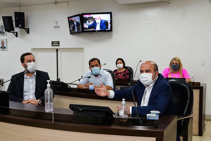Diretores da Medical/Hapvida participam de reunião da Comissão de Saúde