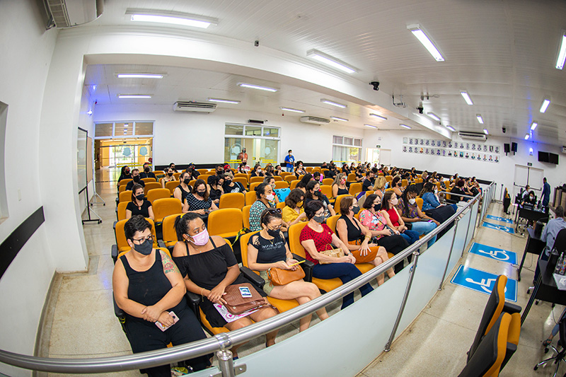 Direitos trabalhistas serão garantidos a professores temporários