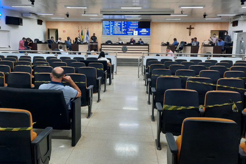 Cinco projetos são aprovados em sessão ordinária