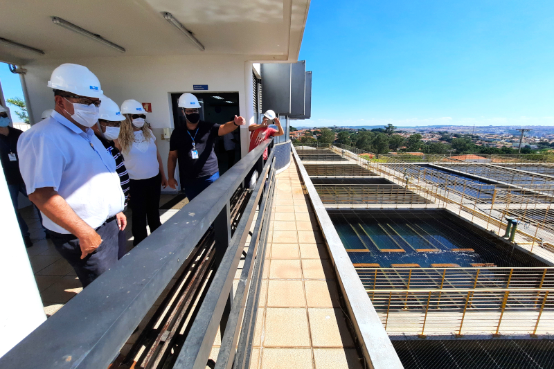 Comissão visita Estação de Tratamento de Água do Parque Hipólito