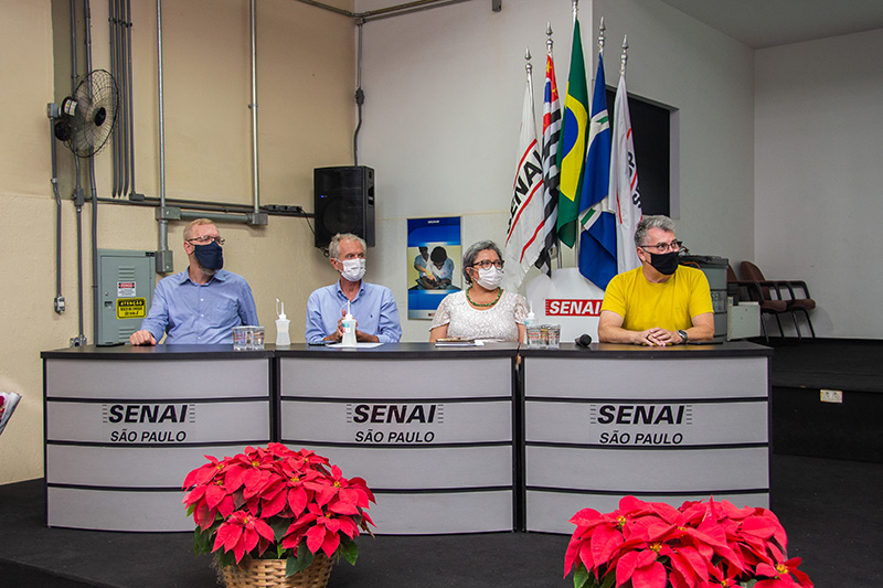Presidente da Câmara participa de formatura de cursos automotivos do Ceprosom
