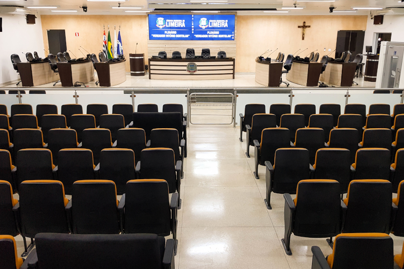 Legislativo torna opcional o uso de máscaras