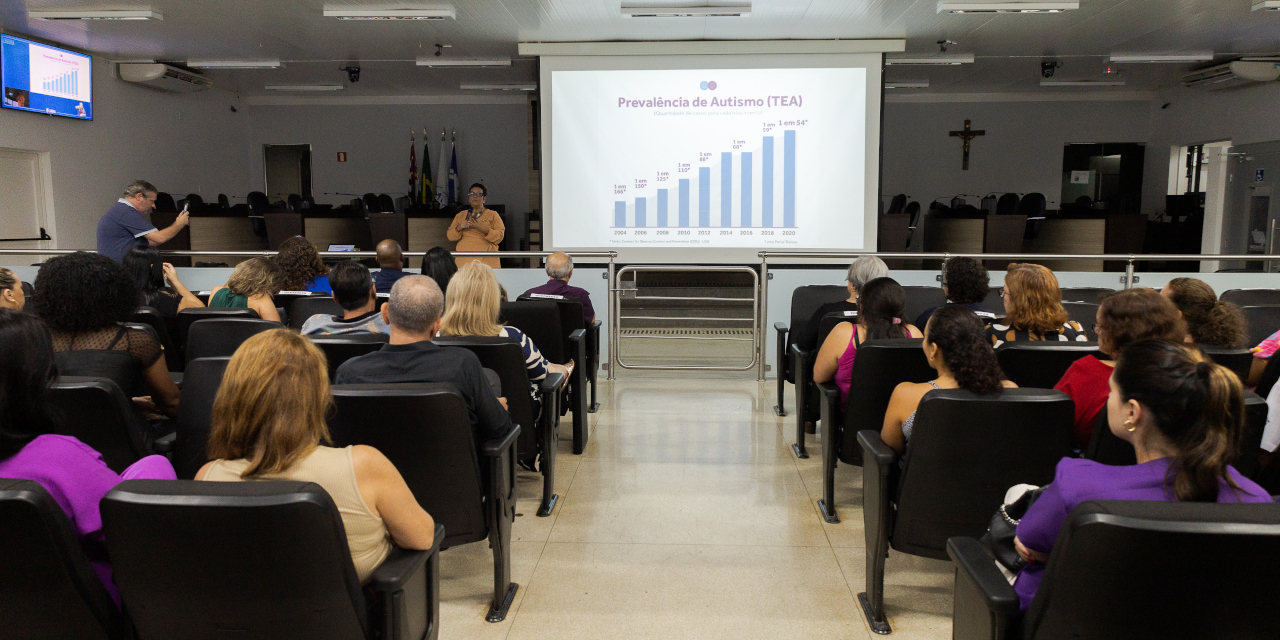 Câmara promove palestra de conscientização sobre Transtorno do Espectro Autista