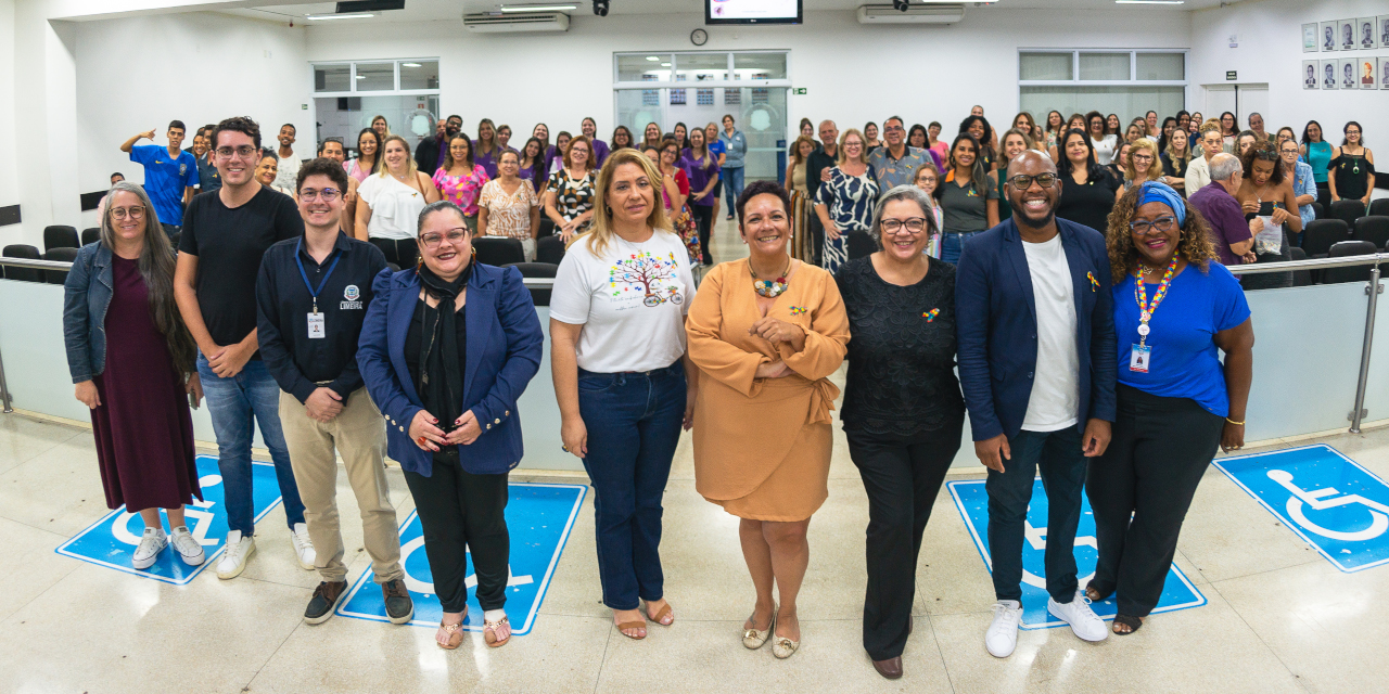 Câmara promove palestra de conscientização sobre Transtorno do Espectro Autista