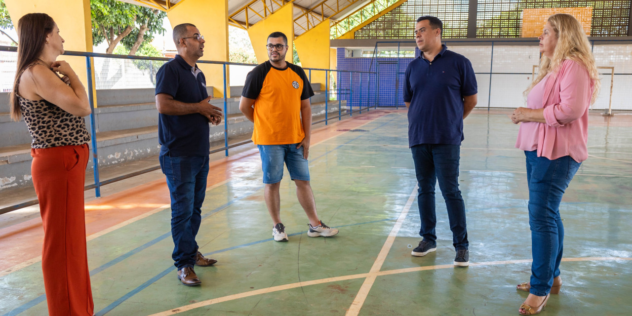 Comissão de Educação da Câmara confere obras na Emeief Maria Madalena