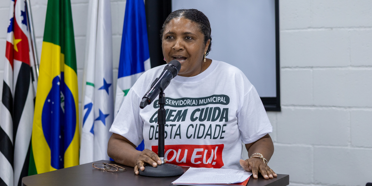Eunice Lopes usou a tribuna para falar sobre a Campanha Salarial de 2025
