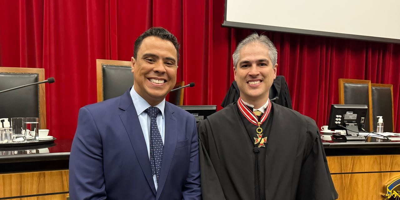 Conselheiro Maxwell Borges de Moura Vieira é homenageado com moção