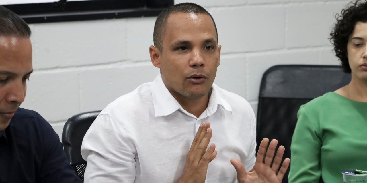 Presidente Everton apresentou um relatório TCESP e discorreu sobre a receita municipal estimada em R$ 1,9 bi

