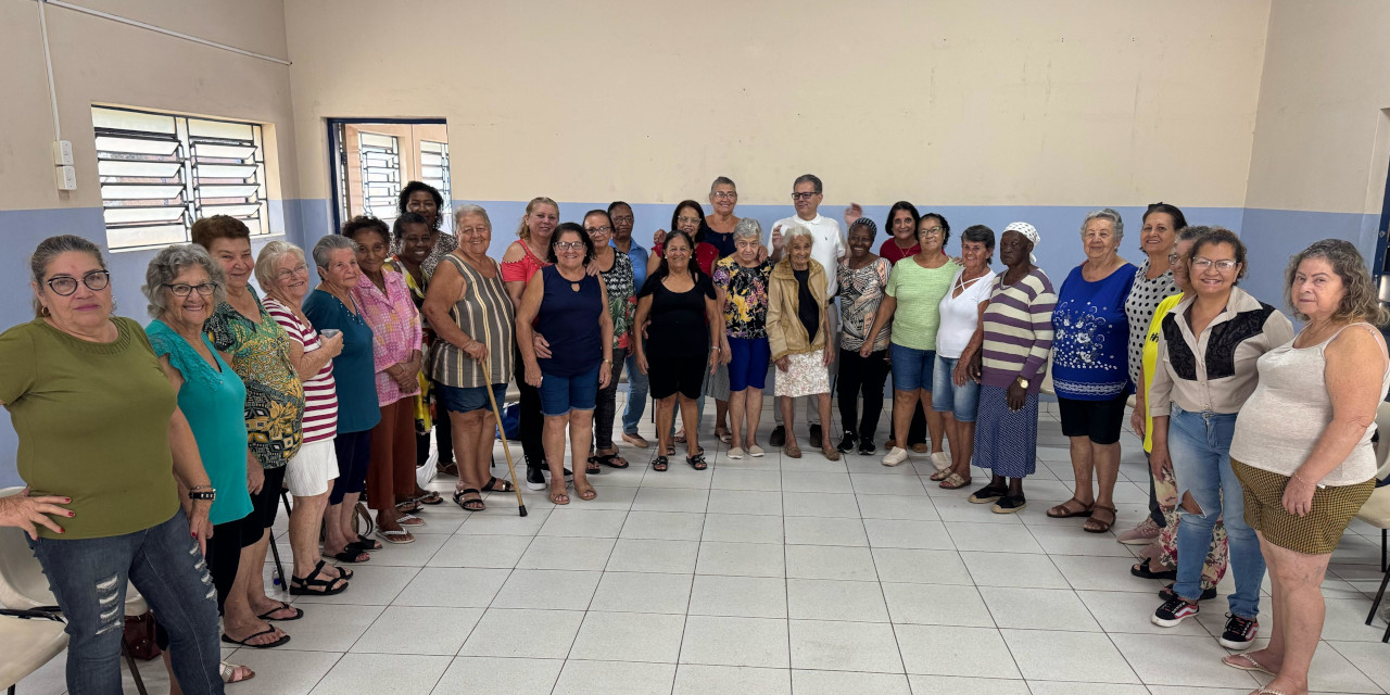 Evento foi realizado no centro comunitário do bairro