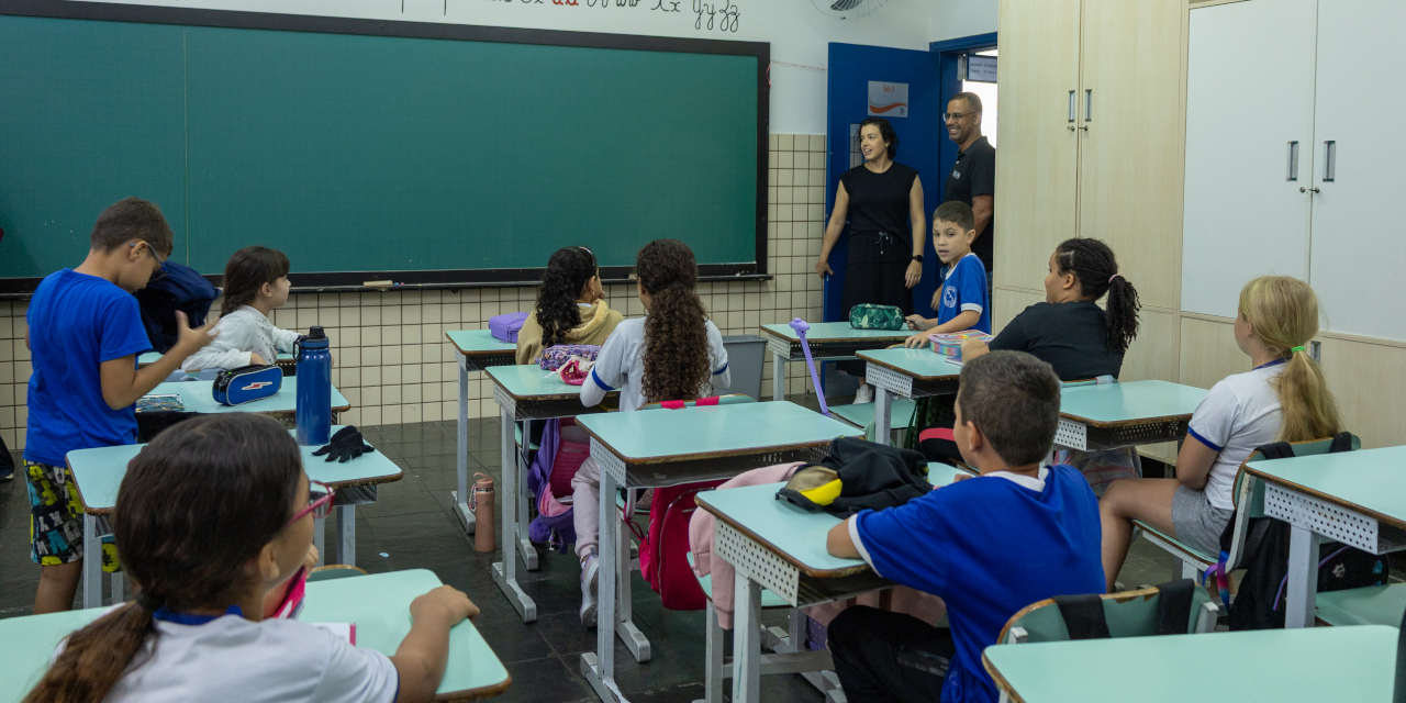 Comissão buscou informações sobre o andamento do processo de climatização das salas de aula