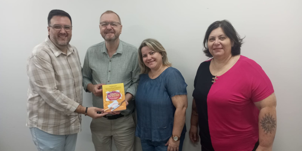 Bienal Internacional do Livro: Autores limeirenses visitam o gabinete do vereador Lemão da Jeová Rafá