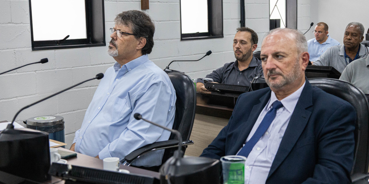 Ex-secretário de Desenvolvimento, Turismo e Inovação, José França Almirall e o presidente da Associação Comercial e Industrial de Limeira (Acil), Valmir Martins
