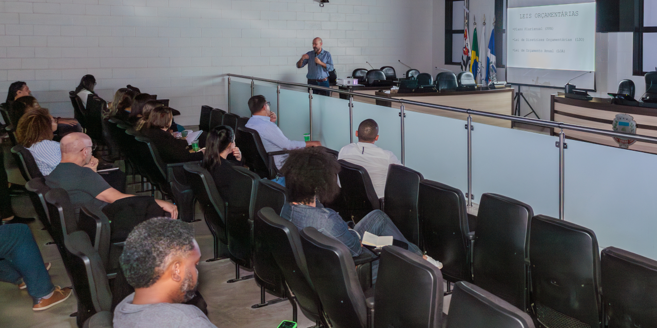 Controle social: Orçamento público é tema de curso gratuito na Câmara