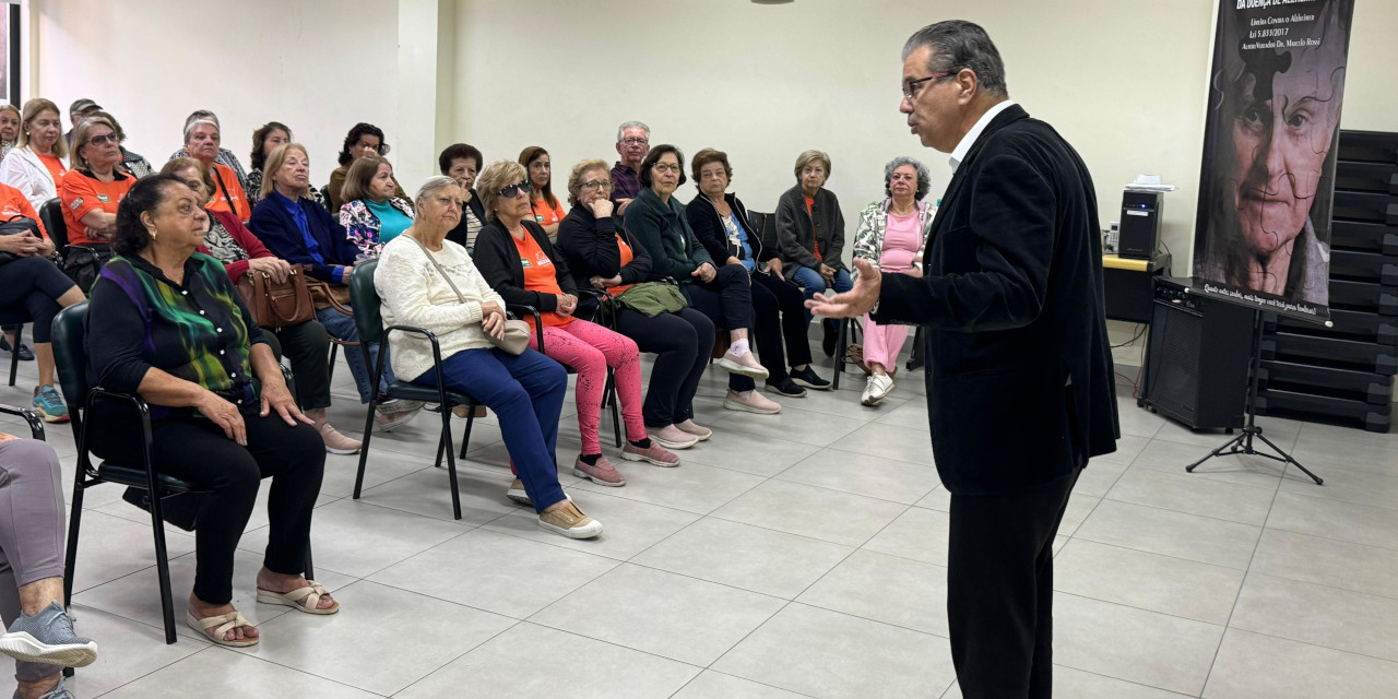 Alzheimer: Dr. Marcelo Rossi reúne mais de 70 idosos no Espaço Viver Bem Unimed