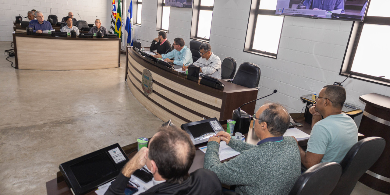 Iluminação pública volta à pauta da reunião da Comissão de Obras da Câmara