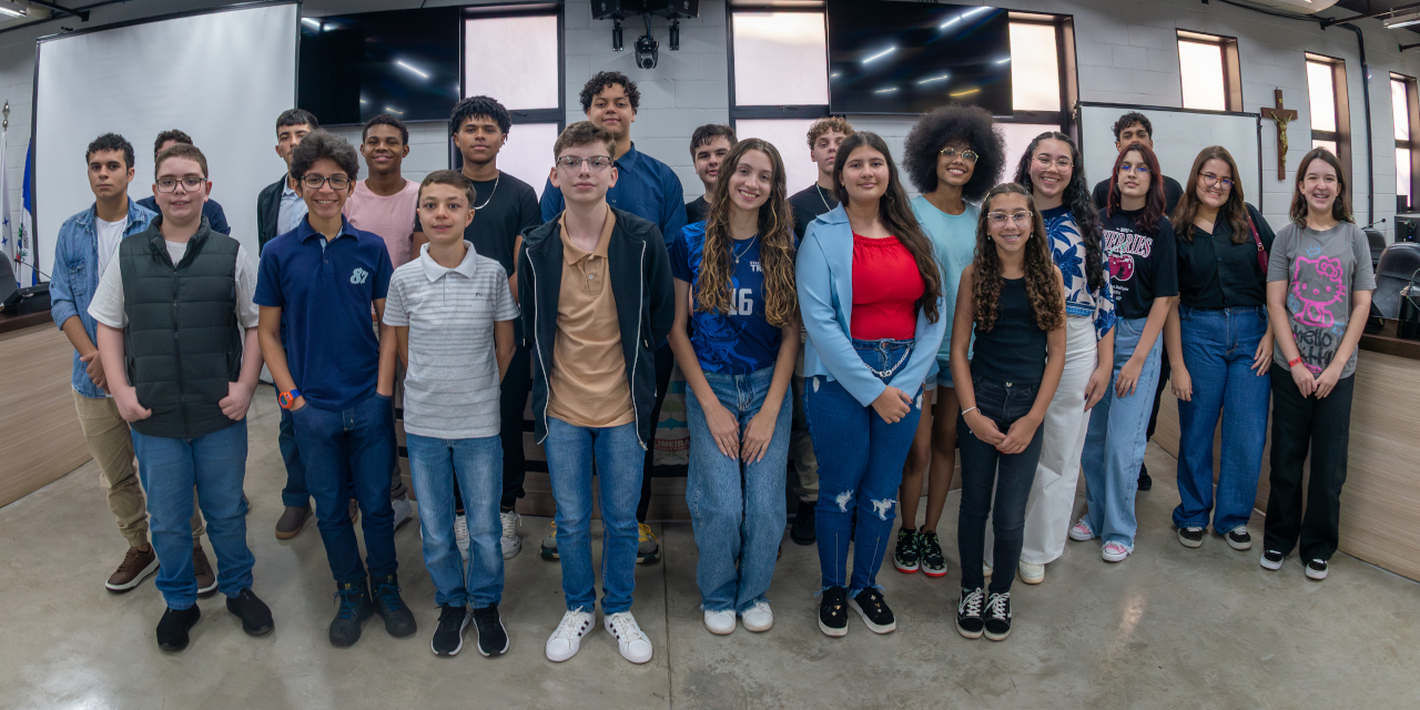 Capacitação busca preparar os jovens para as atividades desenvolvidas no projeto