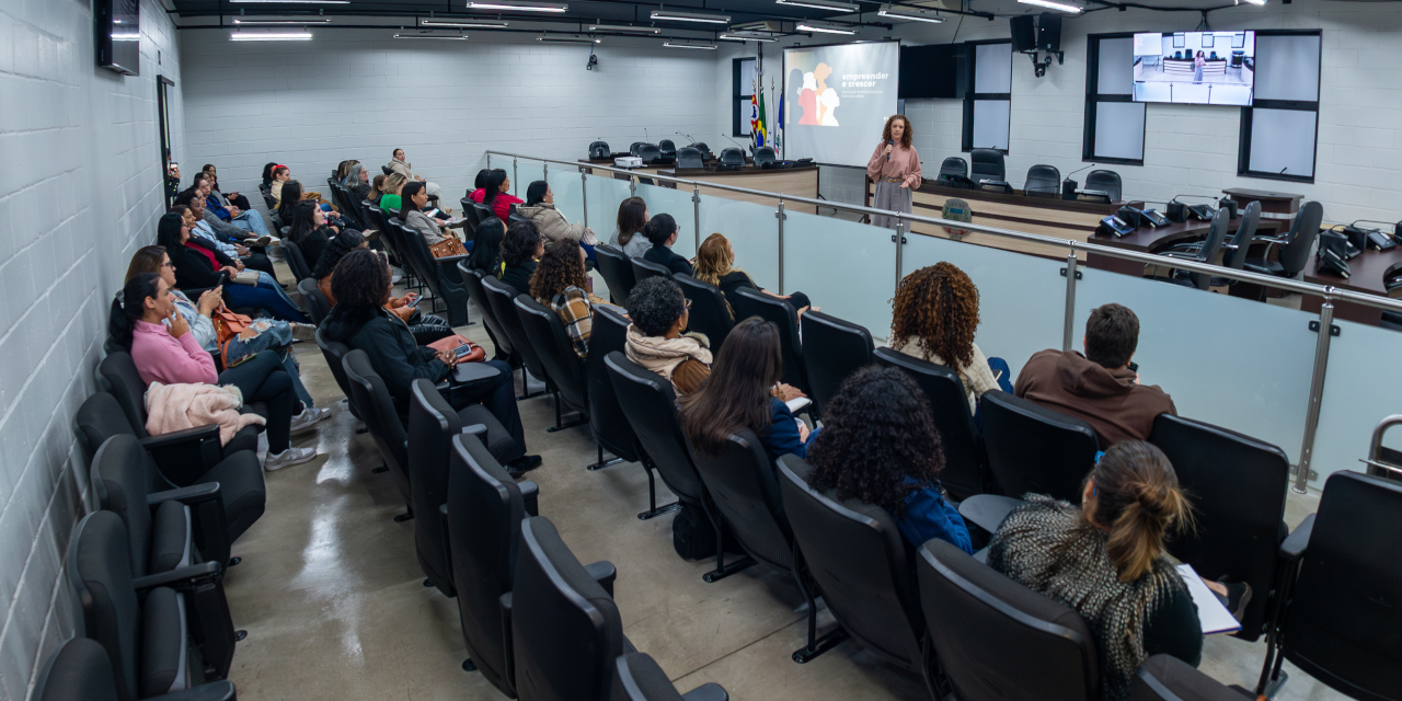 Educação empreendedora para mulheres: Câmara realiza última fase do curso
