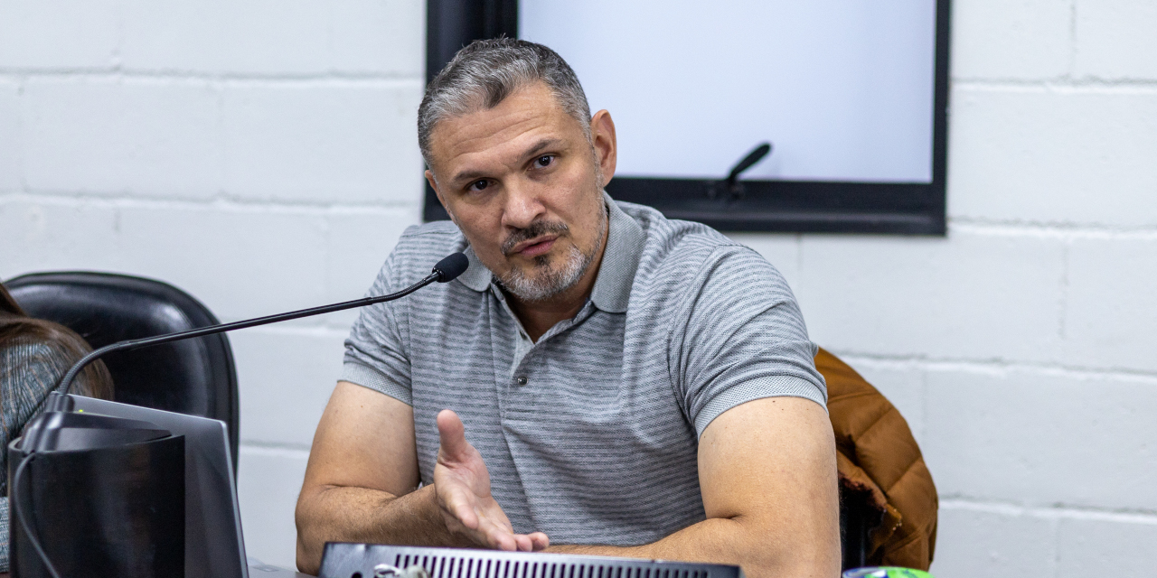 Costa Júnior sugere criação de diretrizes para atendimento à população em situação de rua