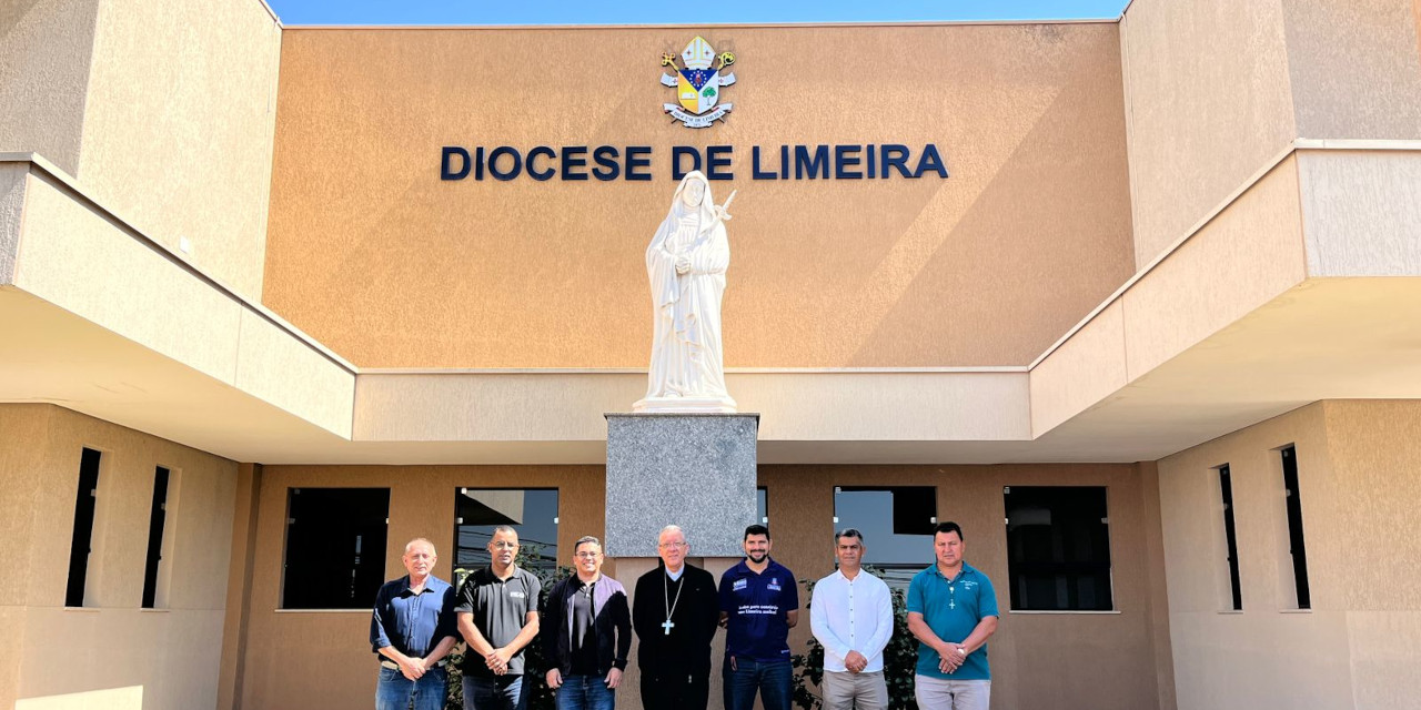 Vereadores se reúnem com bispo diocesano; Pastoral da Fé e Política pode ser reativada