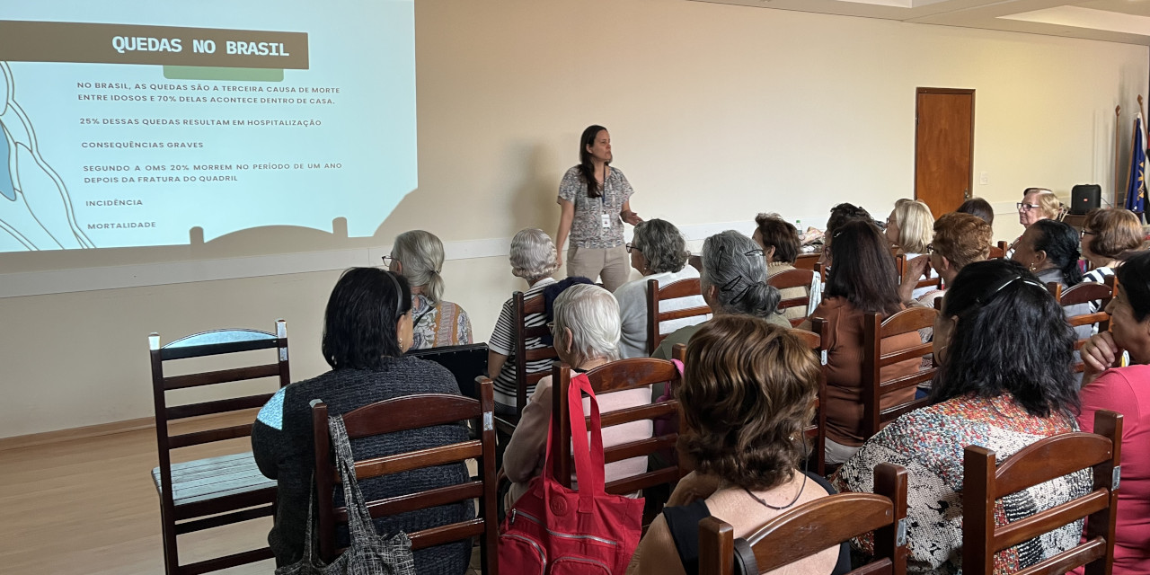 Prevenção a quedas: Câmara realiza palestra para grupo da terceira idade do Rotary Clube