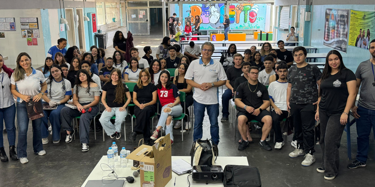 Projeto “Idoso Por Um Minuto”: alunos de escola pública têm novo olhar sobre o envelhecimento