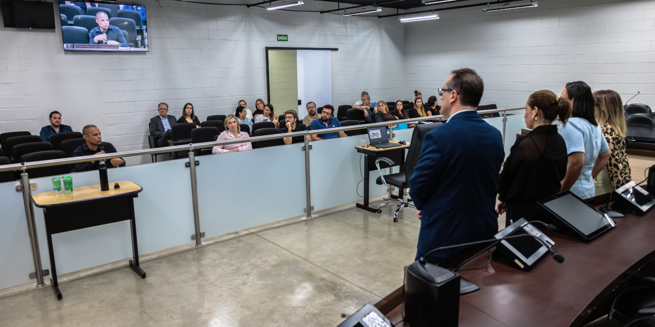 Palestra sobre Reforma Tributária reúne público na Câmara de Limeira