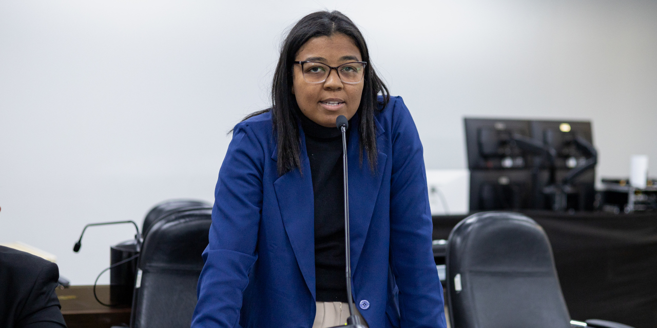 Bruna Magalhães cobra informações sobre concurso público e ampliação da diária para a GCM