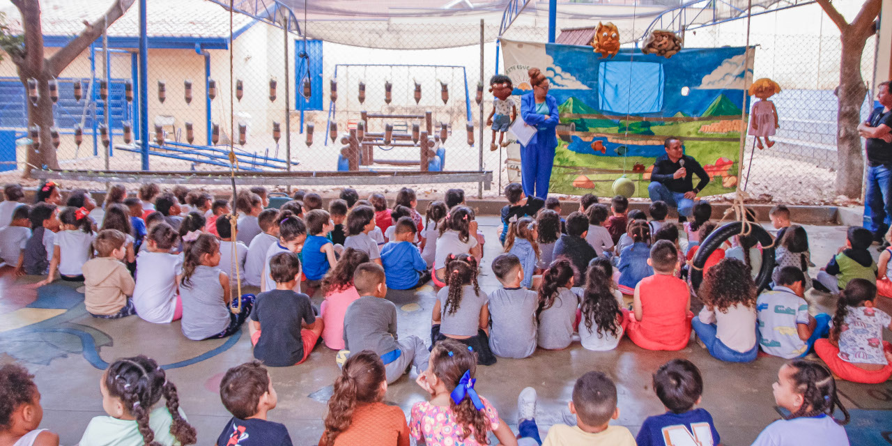 Everton Ferreira participa da inauguração de horta vertical no Centro Infantil Prefeito Ary Levy Pereira