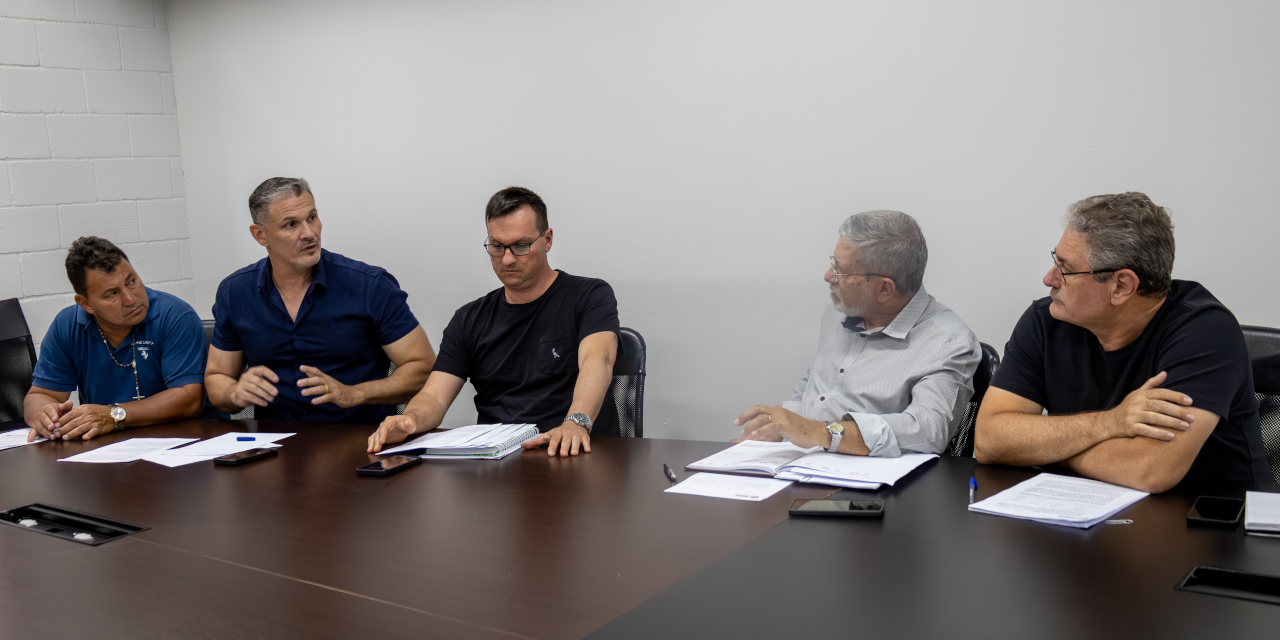 Comissão de Segurança pública debate formas de ampliar a fiscalização de bares e adegas