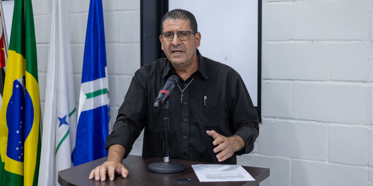 Helder do Taxi solicita informações à Prefeitura sobre empreendimentos de moradia popular