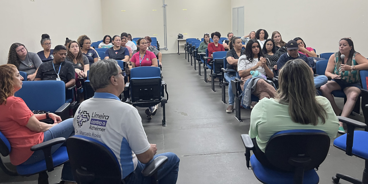 “Esses servidores estão em contato direto com as famílias e fazem um trabalho preventivo determinante, que começa dentro das residências”, destacou o vereador
