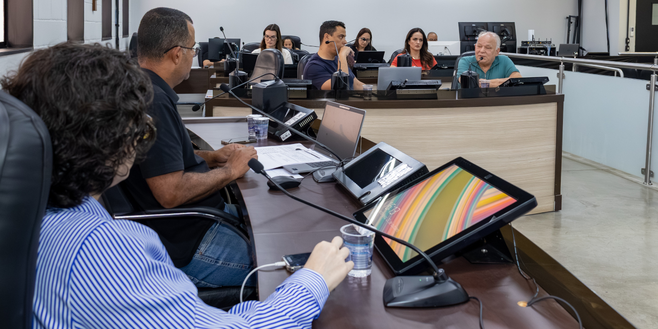 Educação: secretário presta contas sobre ações da rede municipal em reunião na Câmara