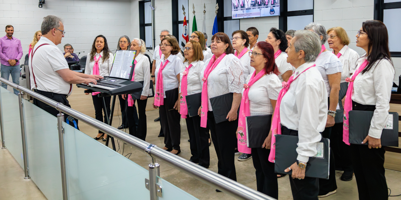 Coral da Associação Limeirense de Cuidado e Carinho (Alicc)