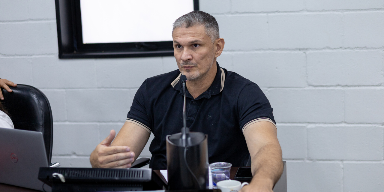 Costa Júnior recebe resposta sobre o retorno do Grupo Reflexivo para Homens Autores de Violência Doméstica