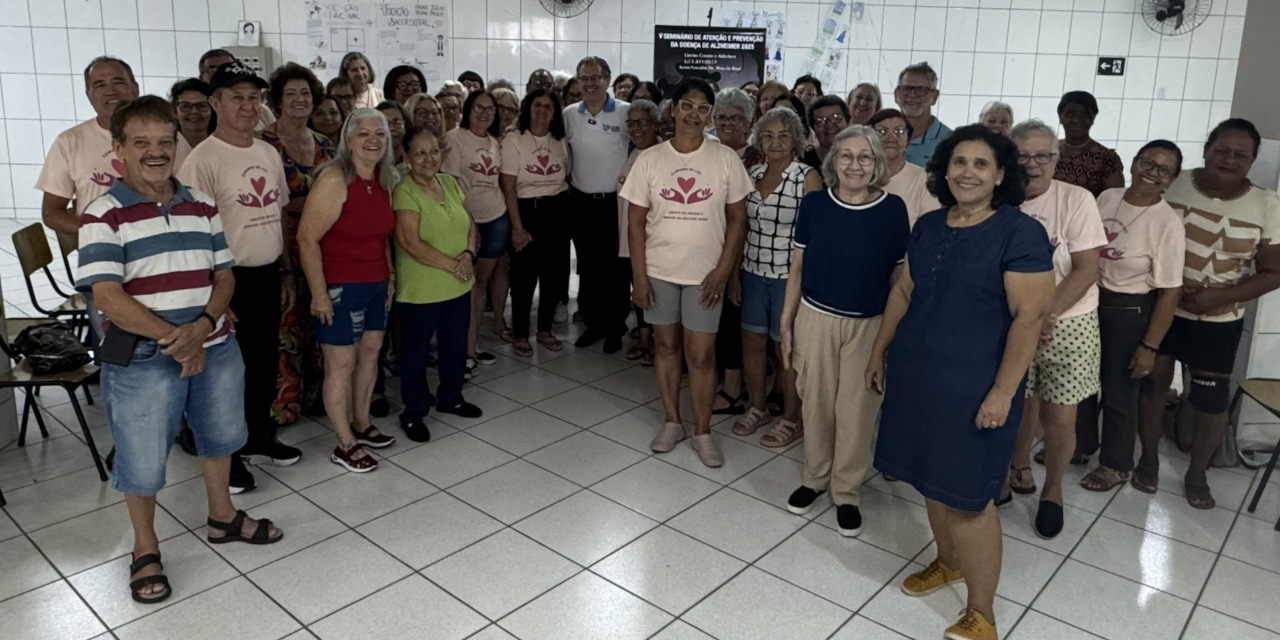 Alzheimer: Dr. Marcelo Rossi conscientiza grupo de Terceira Idade no Jardim Lago