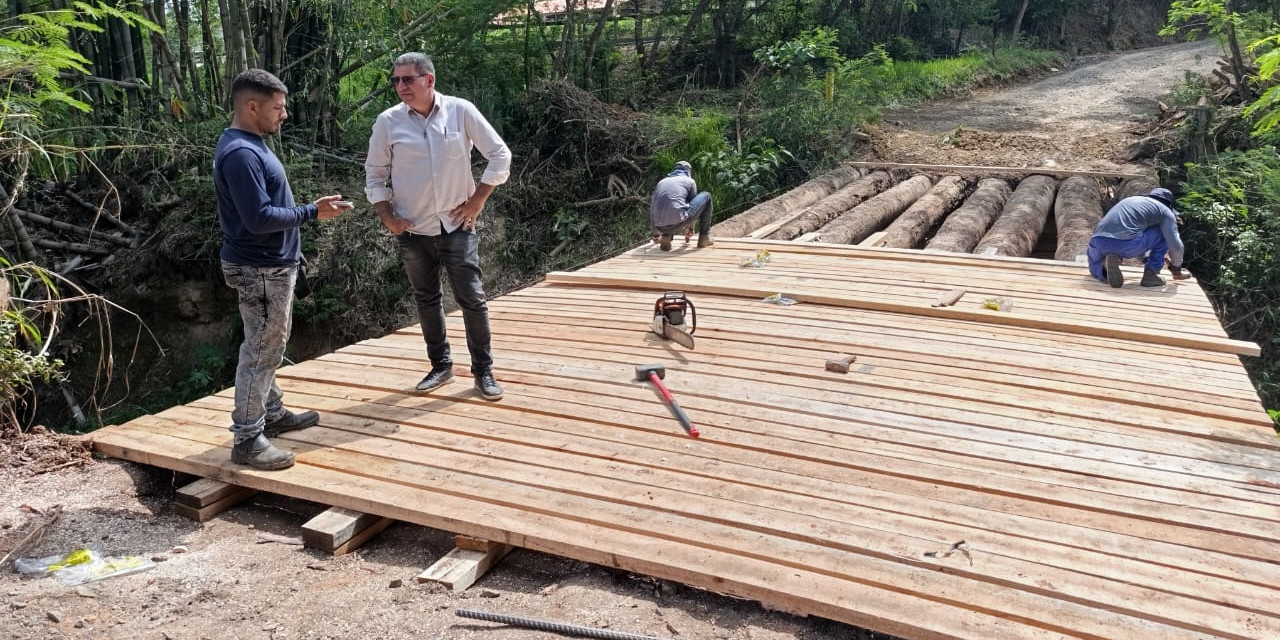Segundo Helder, Prefeitura inicia manutenção e reconstrução de ponte no bairro Graminha