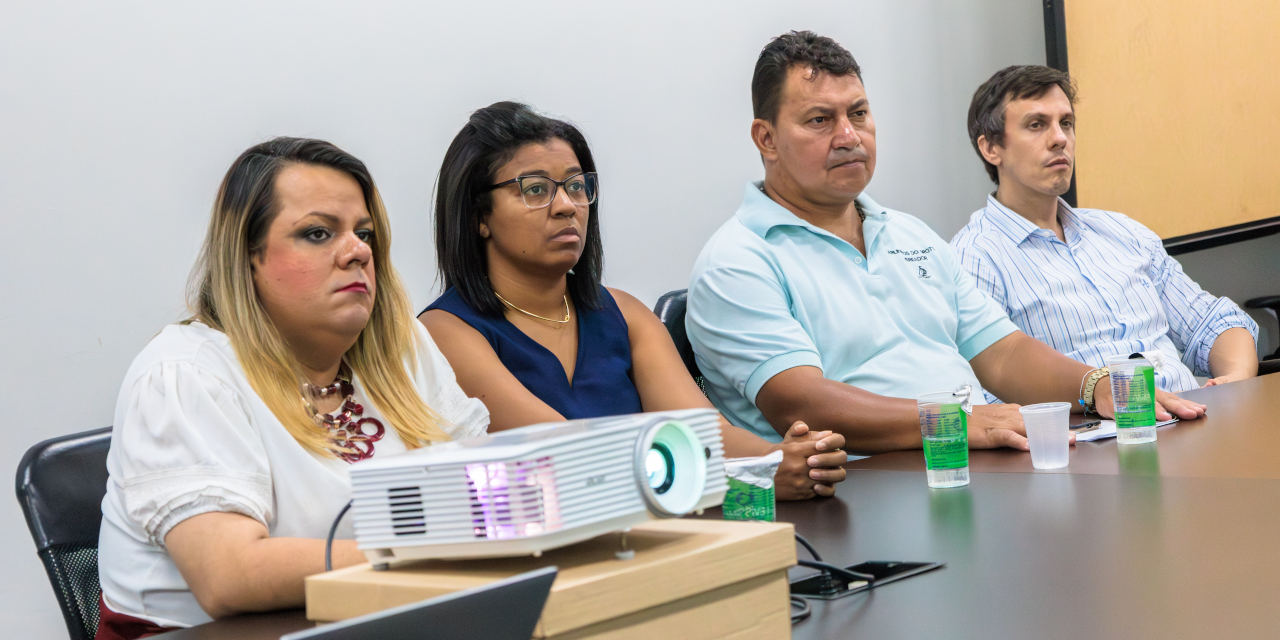 Fazem parte da Comissão de Direitos Humanos Isabelly Carvalho (PT), presidente; Carlinhos do Grotta (PL), vice-presidente; e Bruna Magalhães (PRTB), secretária.