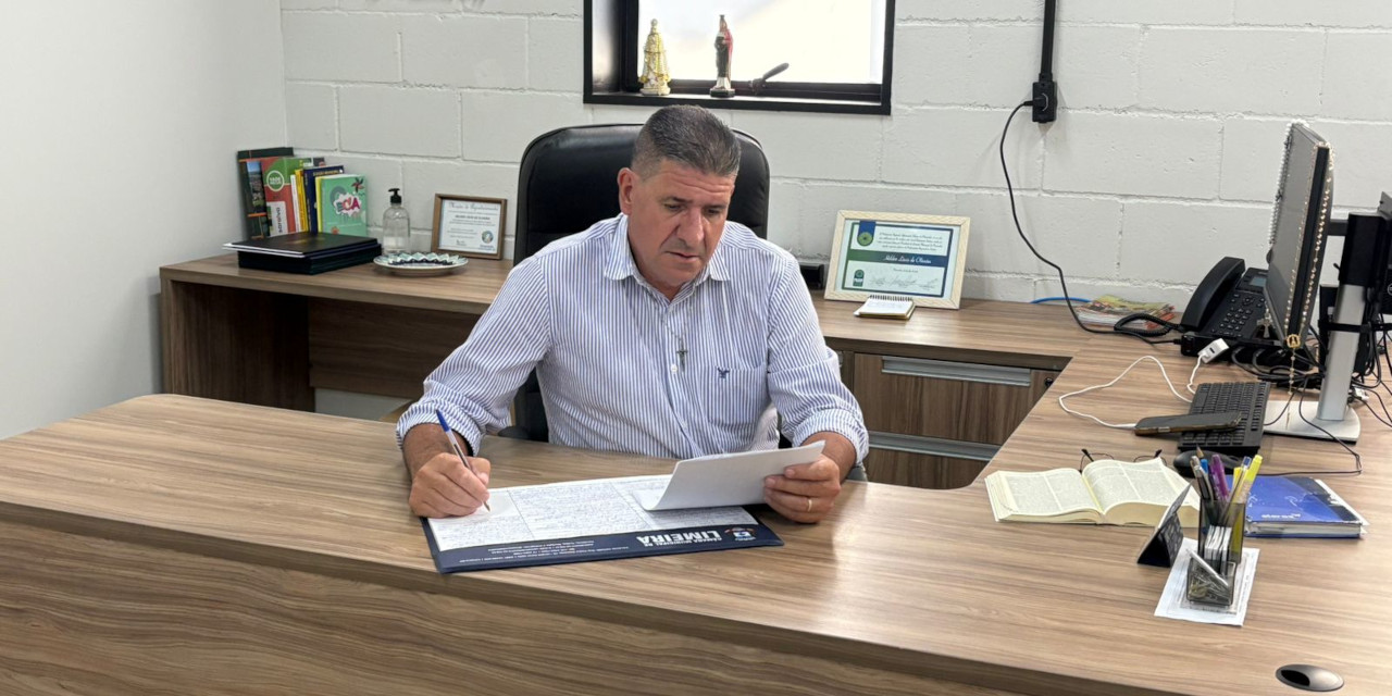 Helder do Táxi cobra transparência e eficiência na roçagem e limpeza urbana em Limeira