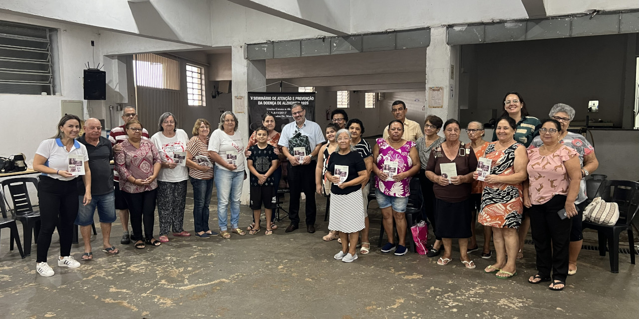 Violência contra Mulher: Dr. Marcelo Rossi leva campanha de prevenção a grupo de terceira idade