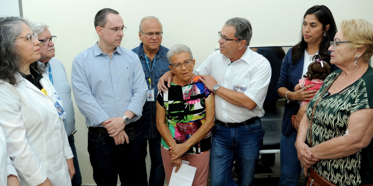 Com emenda do Dr. Marcelo Rossi, Limeira inicia mutirão para zerar fila por aparelho auditivo