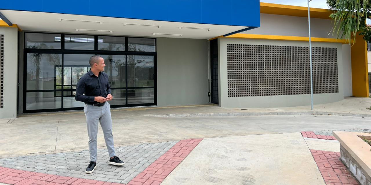 Everton Ferreira acompanha conclusão das obras da UBS do Santa Eulália