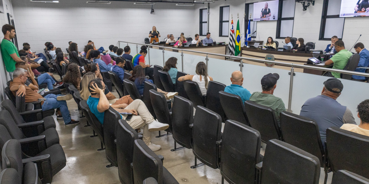 Fim do recesso: Câmara aprova nove projetos na primeira sessão do ano