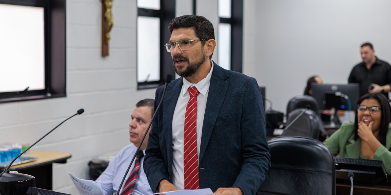 Marcio do Estacionamento questiona Prefeitura sobre alteração nas grades de proteção dos hidrômetros residenciais