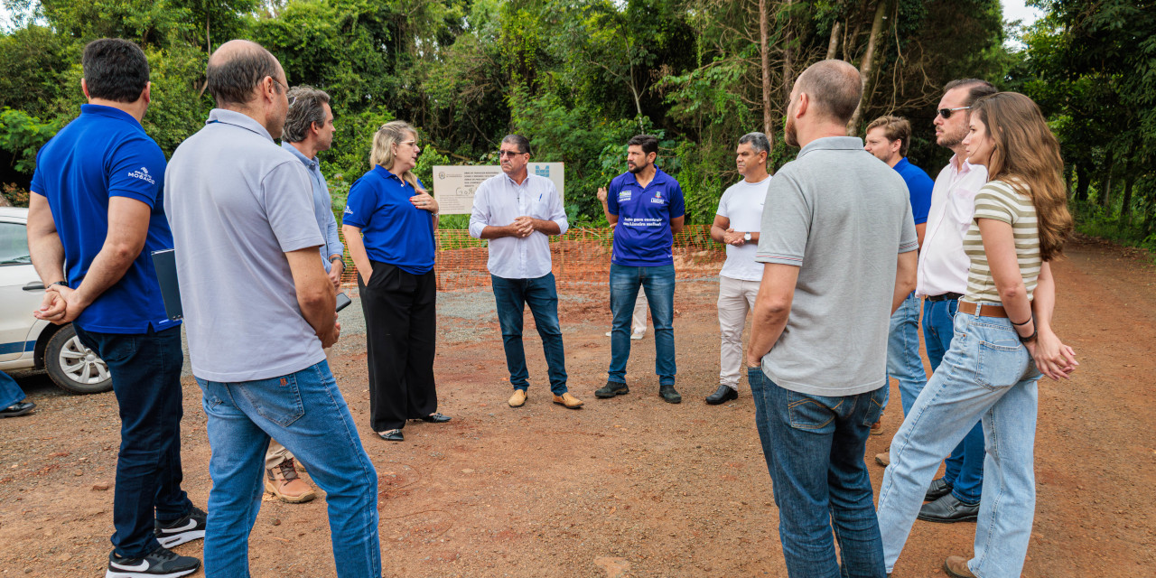 Comissão de Obras da Câmara realiza visita à estrada de acesso do loteamento Mosaico